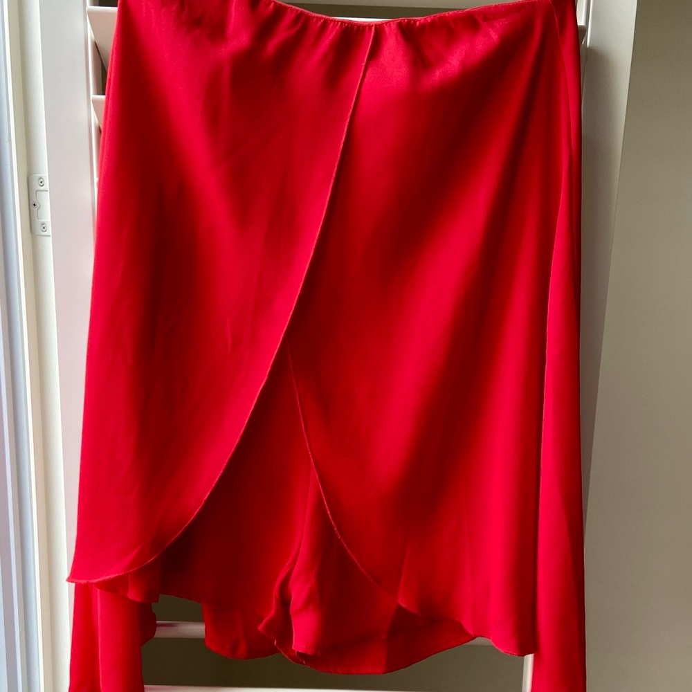 Strapless romper red size 10. Purchased on Poshmark, I never wore it great cond